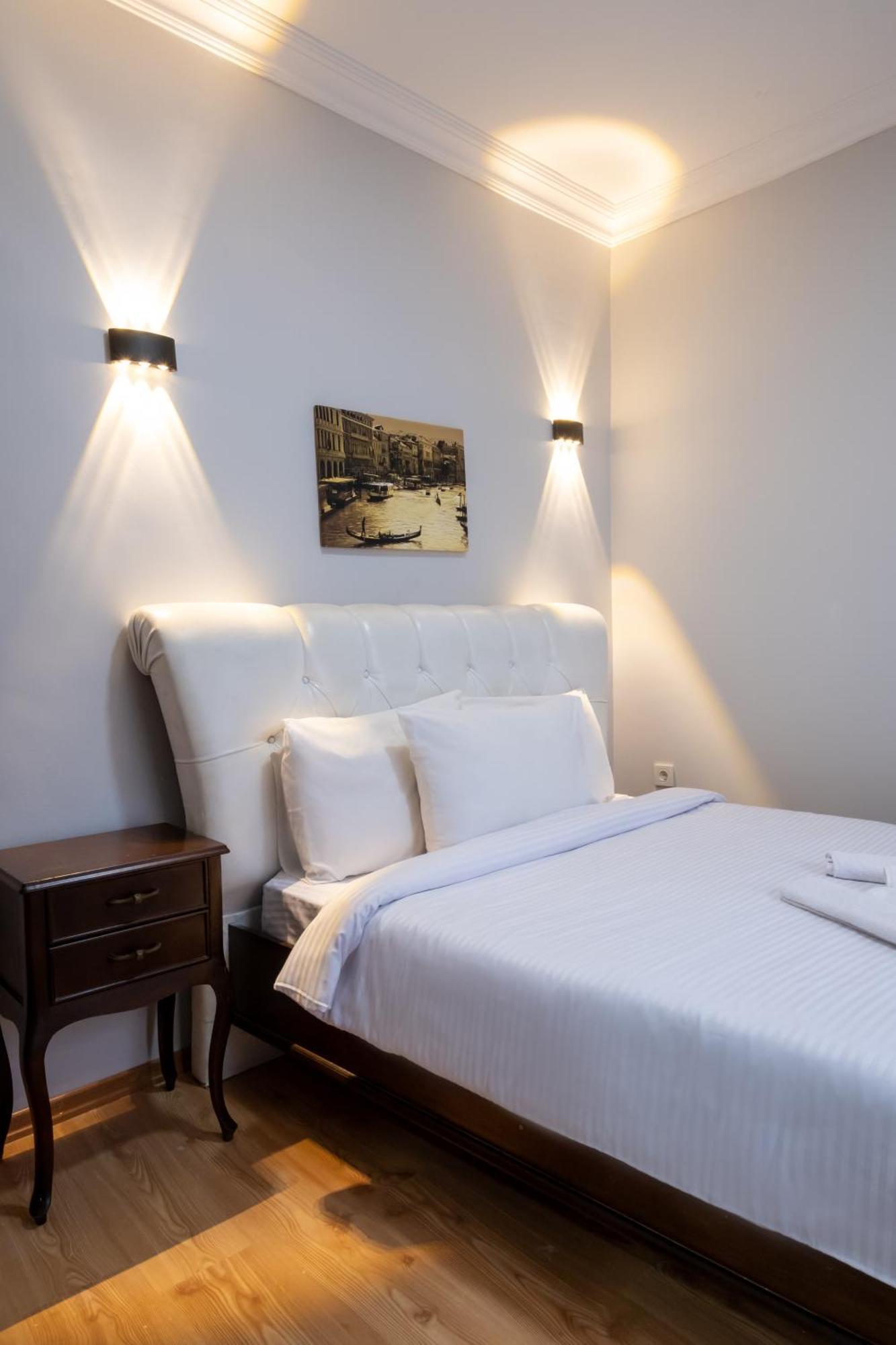 Istanblue Taksim Apart Hotel イスタンブール エクステリア 写真